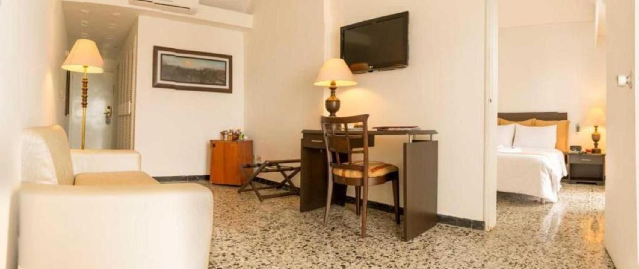Hotel Tequendama Inn Estacion Буэнавентура Экстерьер фото